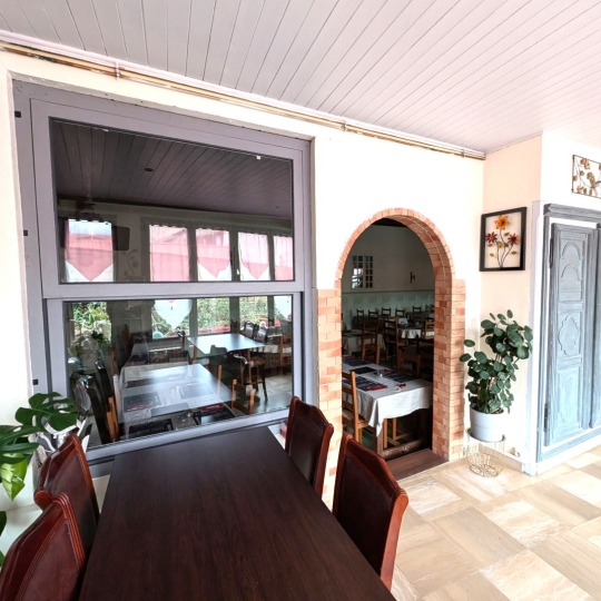 Commerces SAINT-GERMAIN-LAVAL (42260) 670.00m2 369 000 € 