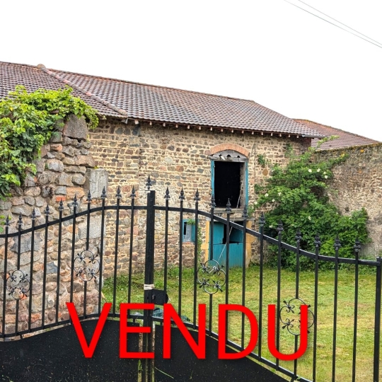 Maison LAY (42470) 120.00m2  - 75 000 € 