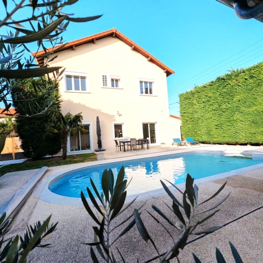 Maison RIORGES (42153) 200.00m2 - 459 000 € 