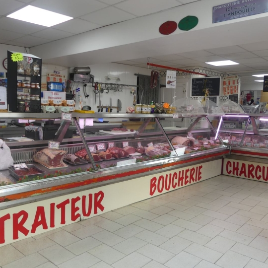 Local / Bureau VIAS (34450) 135.00m2 91 800 € 