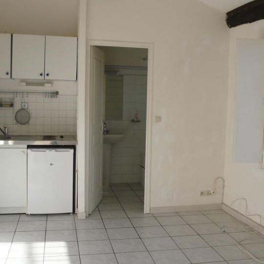 Réseau Immo-diffusion : Studio NIMES (30900) 20.30m2  407 € 