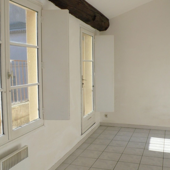 Studio NIMES (30900) 20.30m2 - 405 € 