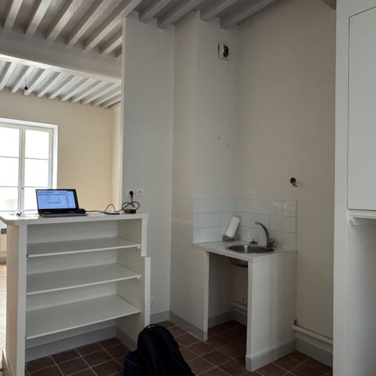 Appartement THIERS (63300) 38.91m2 335 € 