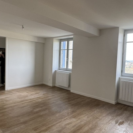 4 Pièces THIERS (63300) 76.00m2 - 620 € 