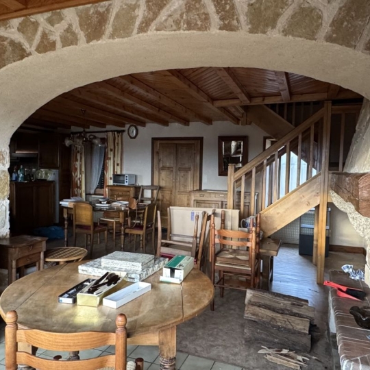 Maison de ville SAINT-REMY-SUR-DUROLLE (63550) 95.00m2  - 85 000 € 