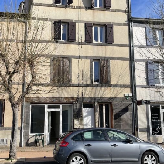 Immeuble MARINGUES (63350) 180.00m2 119 000 € 