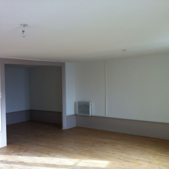 Réseau Immo-diffusion : 2 Pièces THIERS (63300) 76.00m2  45 000 € 
