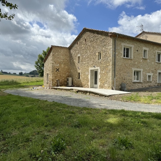 Maison / Villa LAUTREC (81440) 144.00m2 990 € 