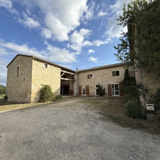 Maison / Villa MONTDRAGON (81440) 174.00m2 1 250 € 