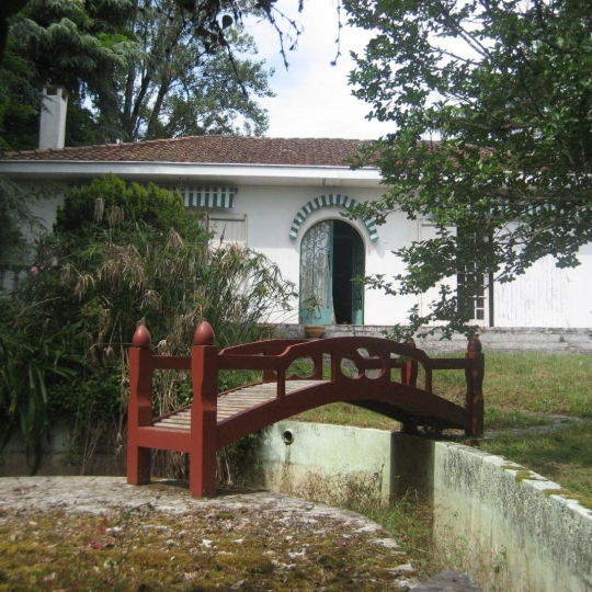 Maison BAZAS (33430) 120.00m2  - 140 000 € 