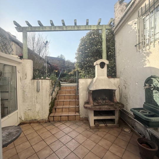 Réseau Immo-diffusion : Maison de village RIOLS (34220) 247.00m2  199 000 € 