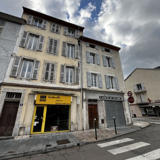 Local / Bureau TARASCON-SUR-ARIEGE (09400) 75.00m2 750 € 