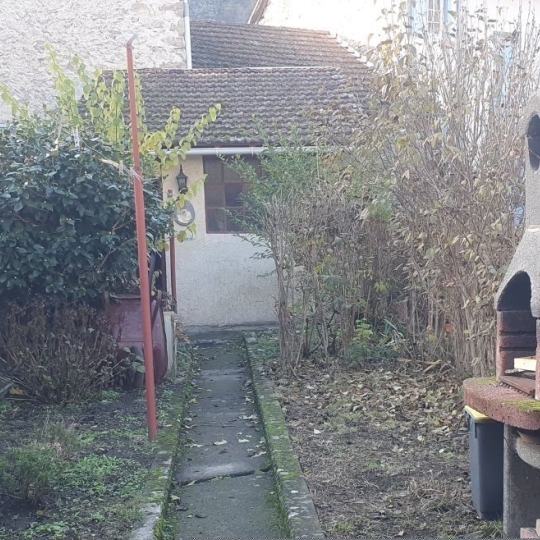 Maison AX-LES-THERMES (09110) 121.00m2  - 165 000 € 