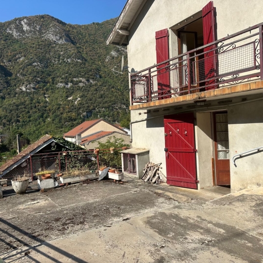 Maison / Villa USSAT (09400) 140.00m2 88 000 € 