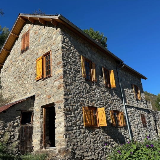 Maison / Villa TARASCON-SUR-ARIEGE (09400) 180.00m2 153 000 € 