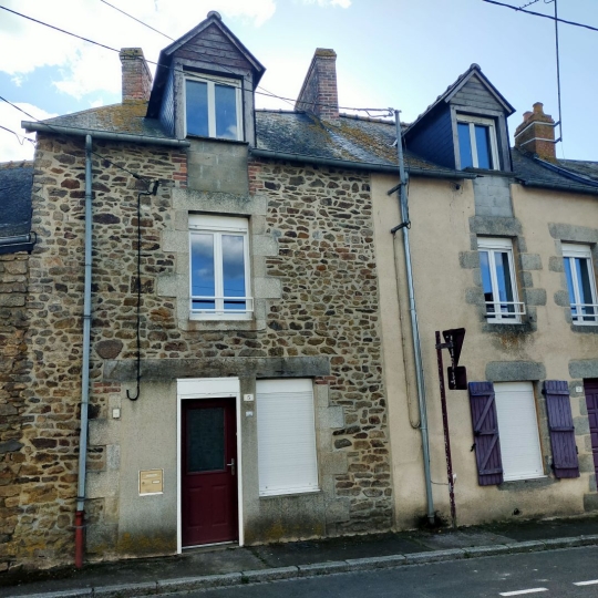 Réseau Immo-diffusion : Maison de village COURCITE (53700) 106.00m2  80 500 € 