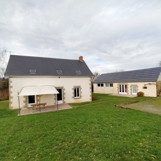 Réseau Immo-diffusion : Propriété SAINT-GERMAIN-DE-COULAMER (53700) 166.00m2  343 200 € 