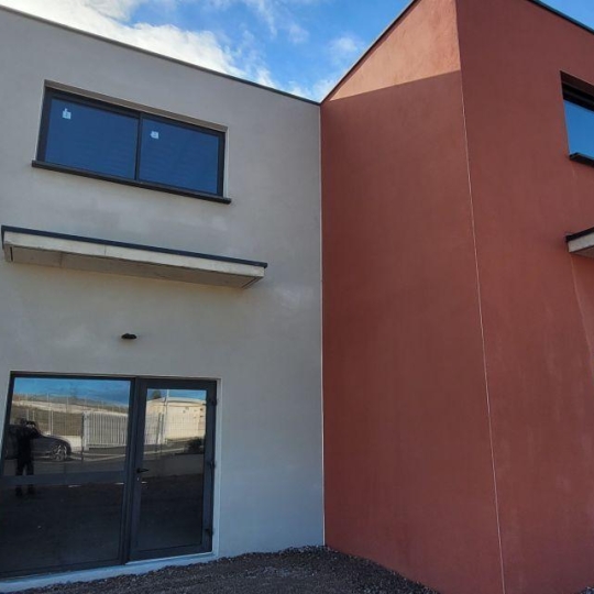 Local commercial MEZE (34140) 99.00m2  - 990 € 