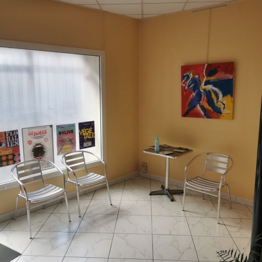 Local / Bureau SETE (34200) 9.80m2 313 € 