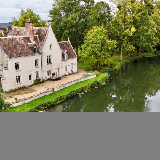 Maison / Villa VENDOME (41100) 431.00m2 598 000 € 