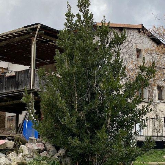 Maison / Villa CELLIEU (42320) 105.00m2 265 000 € 