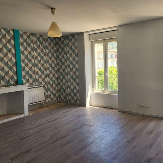 Réseau Immo-diffusion : 4 Pièces LES VANS (07140) 106.00m2  140 000 € 