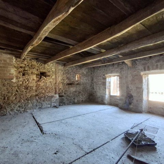 Réseau Immo-diffusion : 2 Pièces LES VANS (07140) 110.00m2  55 000 € 