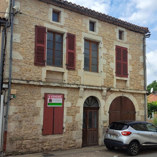 Maison PUY-L'EVEQUE (46700) 187.00m2  - 59 950 € 