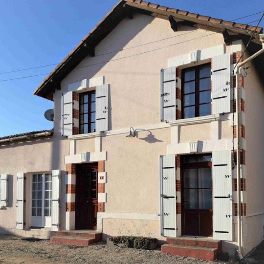 Maison / Villa AULNAY (17470) 94.00m2 99 900 € 