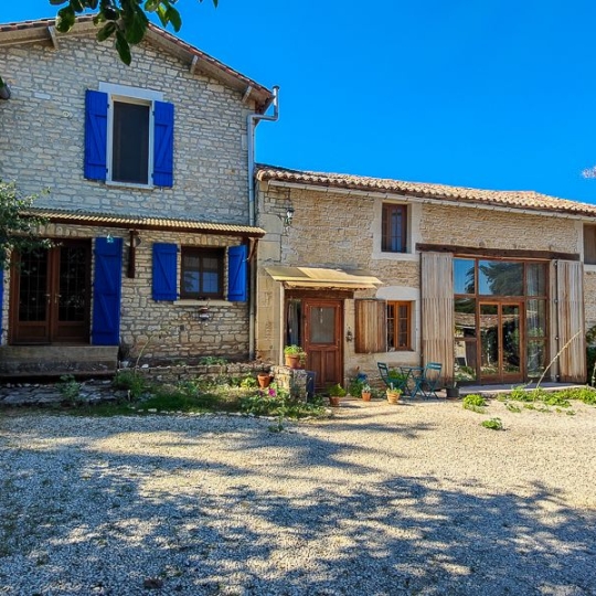 Maison SAUZE-VAUSSAIS (79190) 290.00m2  - 295 000 € 