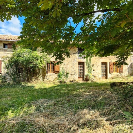 Maison / Villa LEZAY (79120) 204.00m2 144 800 € 