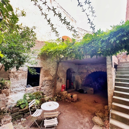 Réseau Immo-diffusion : Maison de village FABREZAN (11200) 207.00m2  268 000 € 