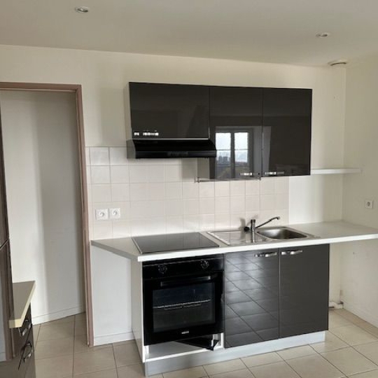 Appartement JOIGNY (89300) 72.10m2 670 € 