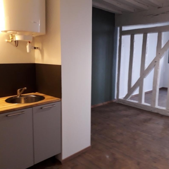 Appartement TROYES (10000) 40.00m2 485 € 