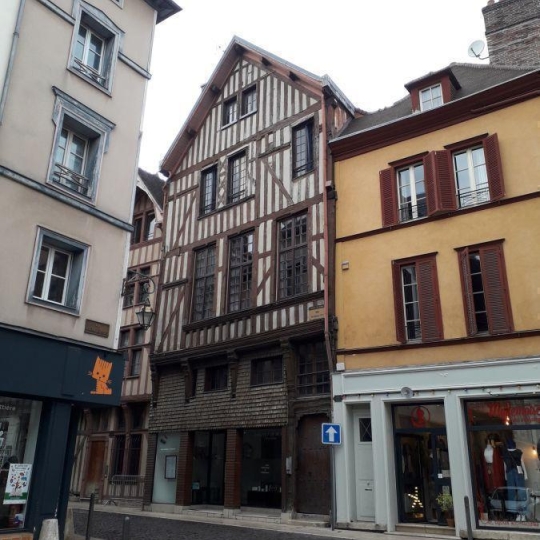 Réseau Immo-diffusion : 2 Pièces TROYES (10000) 32.50m2  482 € 