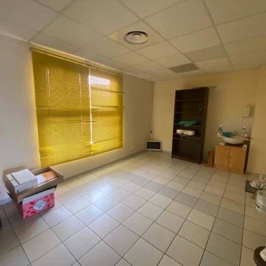 Local / Bureau PLAN-DE-CUQUES (13380) 20.00m2 650 € 