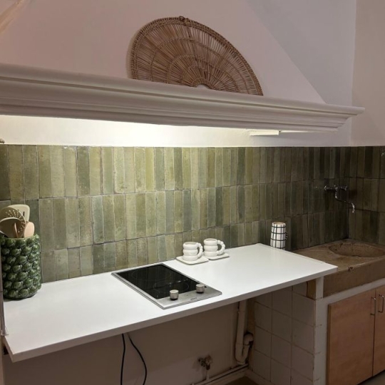 Appartement MARSEILLE (13005) 52.00m2 800 € 