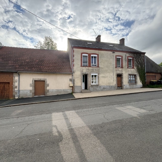 Maison de ville GENOUILLAC (23350) 160.00m2  - 75 000 € 