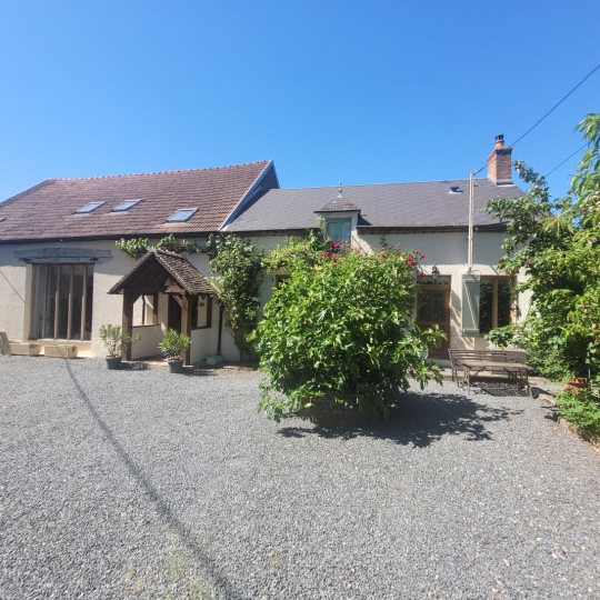 Maison / Villa PREVERANGES (18370) 245.00m2 293 475 € 