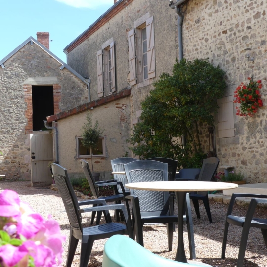 Maison / Villa SOUMANS (23600) 250.00m2 315 000 € 