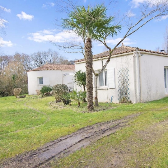 Réseau Immo-diffusion : Maison GROSBREUIL (85440) 165.00m2  399 900 € 