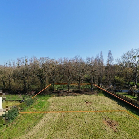 Réseau Immo-diffusion : Terrain SAINTE-FOY (85150) 2348.00m2  129 900 € 