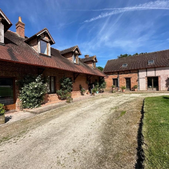 Maison / Villa VILLEMURLIN (45600) 240.00m2 1 100 000 € 