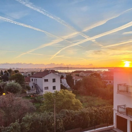 2 Pièces VALLAURIS (06220) 34.00m2  - 199 900 € 