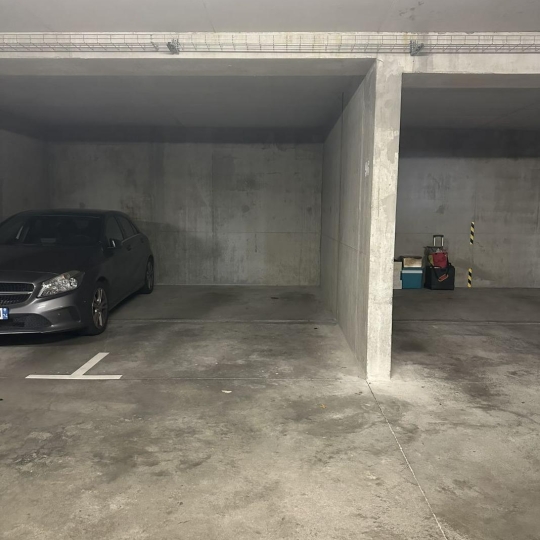 Parking ANNECY (74960) 13.00m2 - 15 000 € 