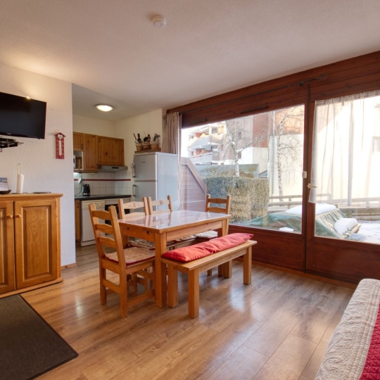 Réseau Immo-diffusion : 2 Pièces MORILLON (74440) 36.00m2  160 000 € 