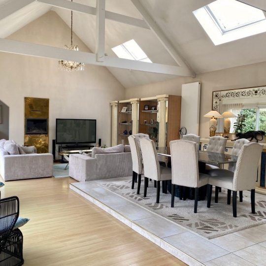 Maison OSNY (95520) 181.00m2  - 595 000 € 