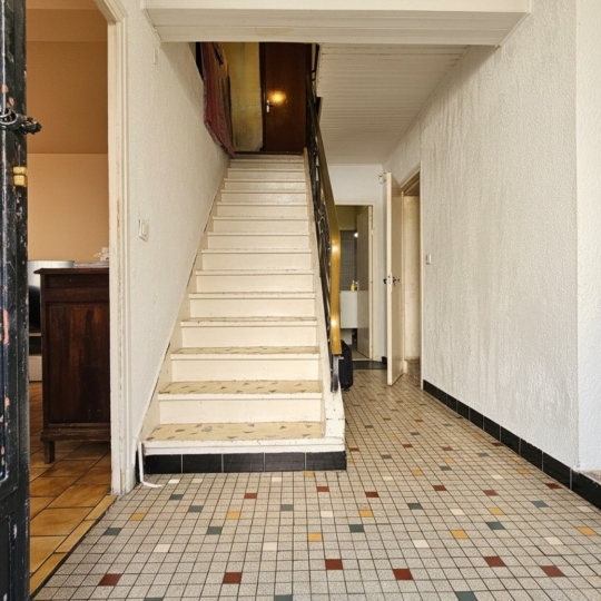 Réseau Immo-diffusion : Maison de ville SAINTE-LIVRADE-SUR-LOT (47110) 141.00m2  76 500 € 