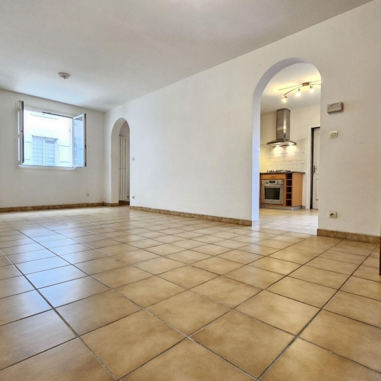 Réseau Immo-diffusion : Maison de village FAUILLET (47400) 103.00m2  103 000 € 