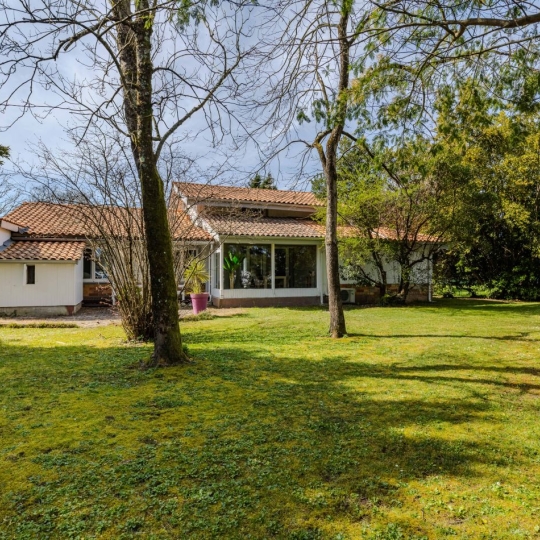 Maison / Villa LE HAILLAN (33185) 156.00m2 510 000 € 